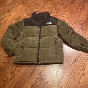 Down/Puffer Jacket L, Green/Black NWOT